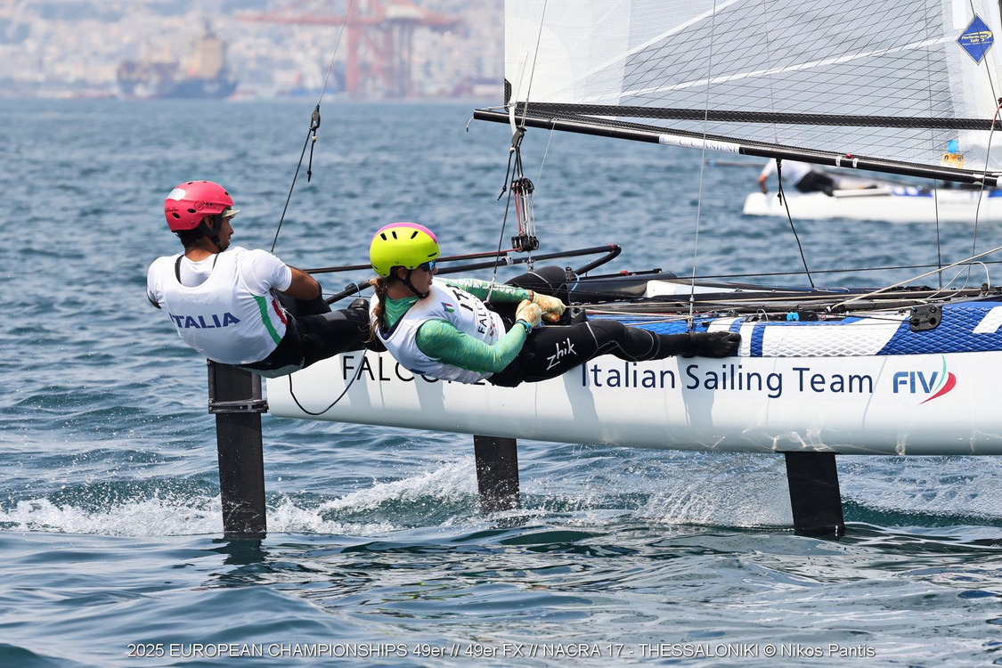 Federico Figlia di Granara al timone del Nacra 17